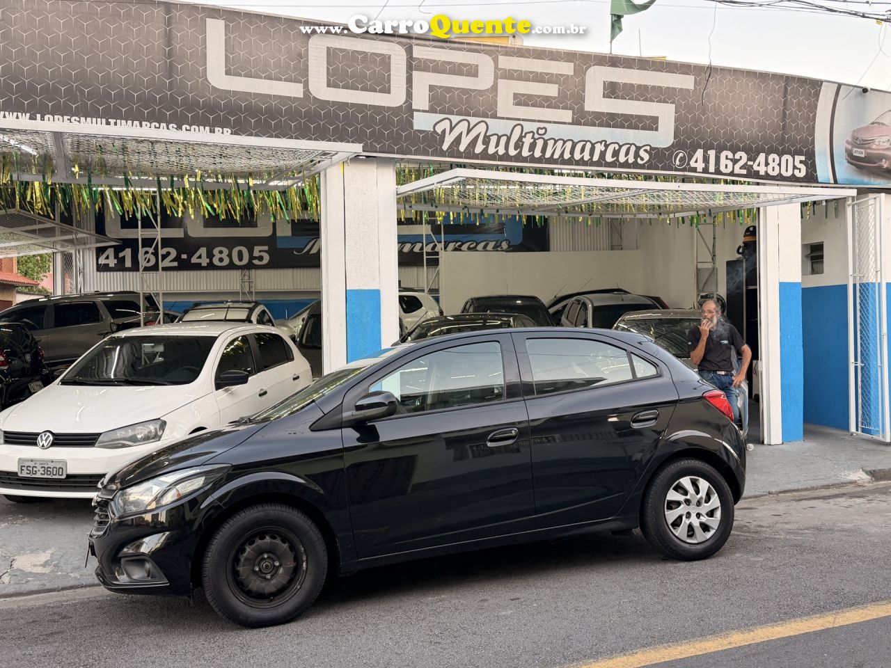 CHEVROLET   ONIX HATCH LT 1.0 8V FLEXPOWER 5P MEC.   PRETO 2019 1.0 FLEX - Loja