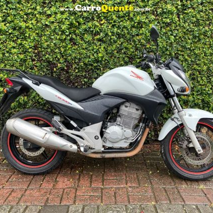 HONDA   CB 300R   BRANCO 2012 300 GASOLINA