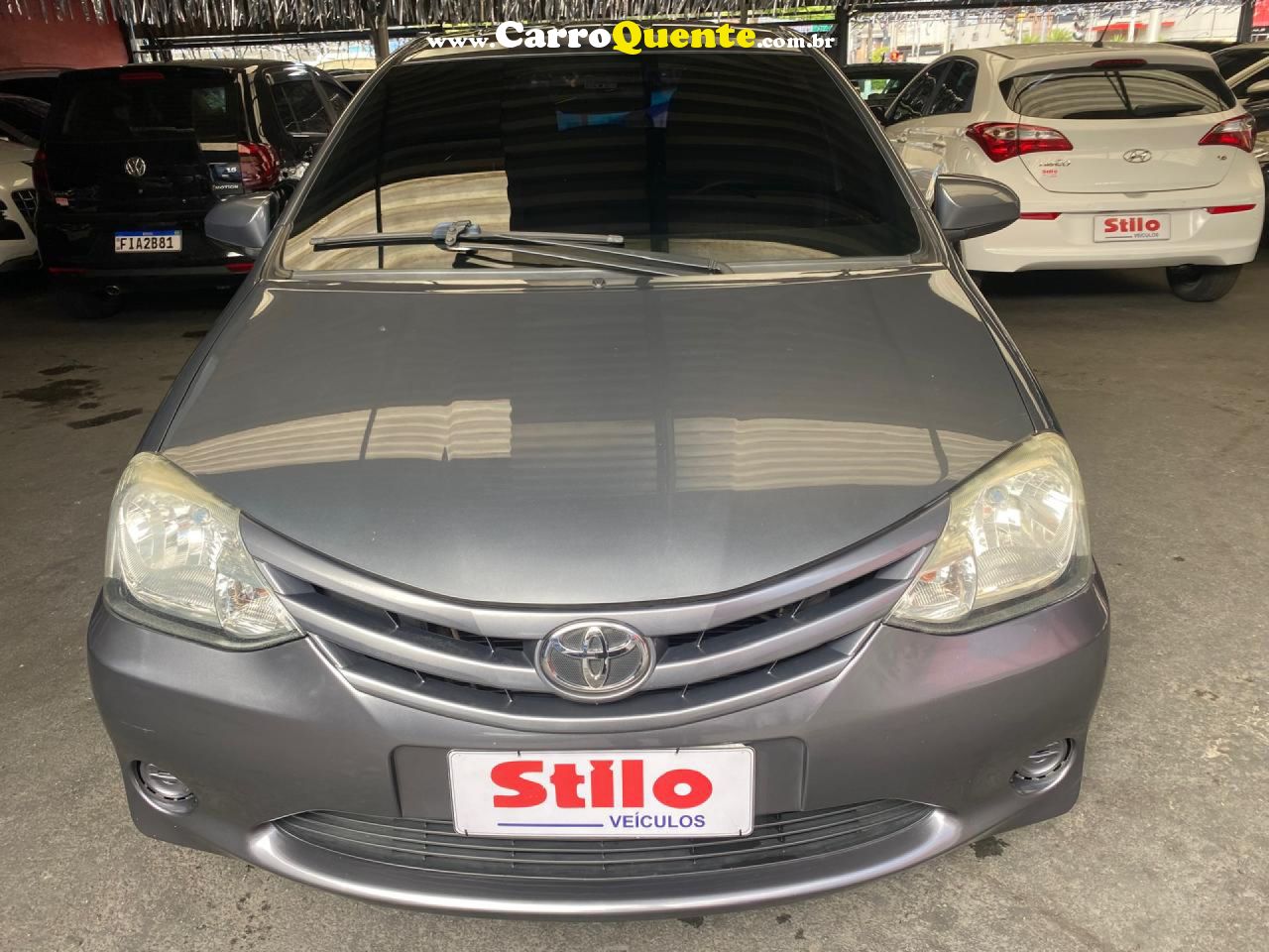 TOYOTA   ETIOS XS 1.5 FLEX 16V 5P MEC.   CINZA 2015 1.5 FLEX - Loja