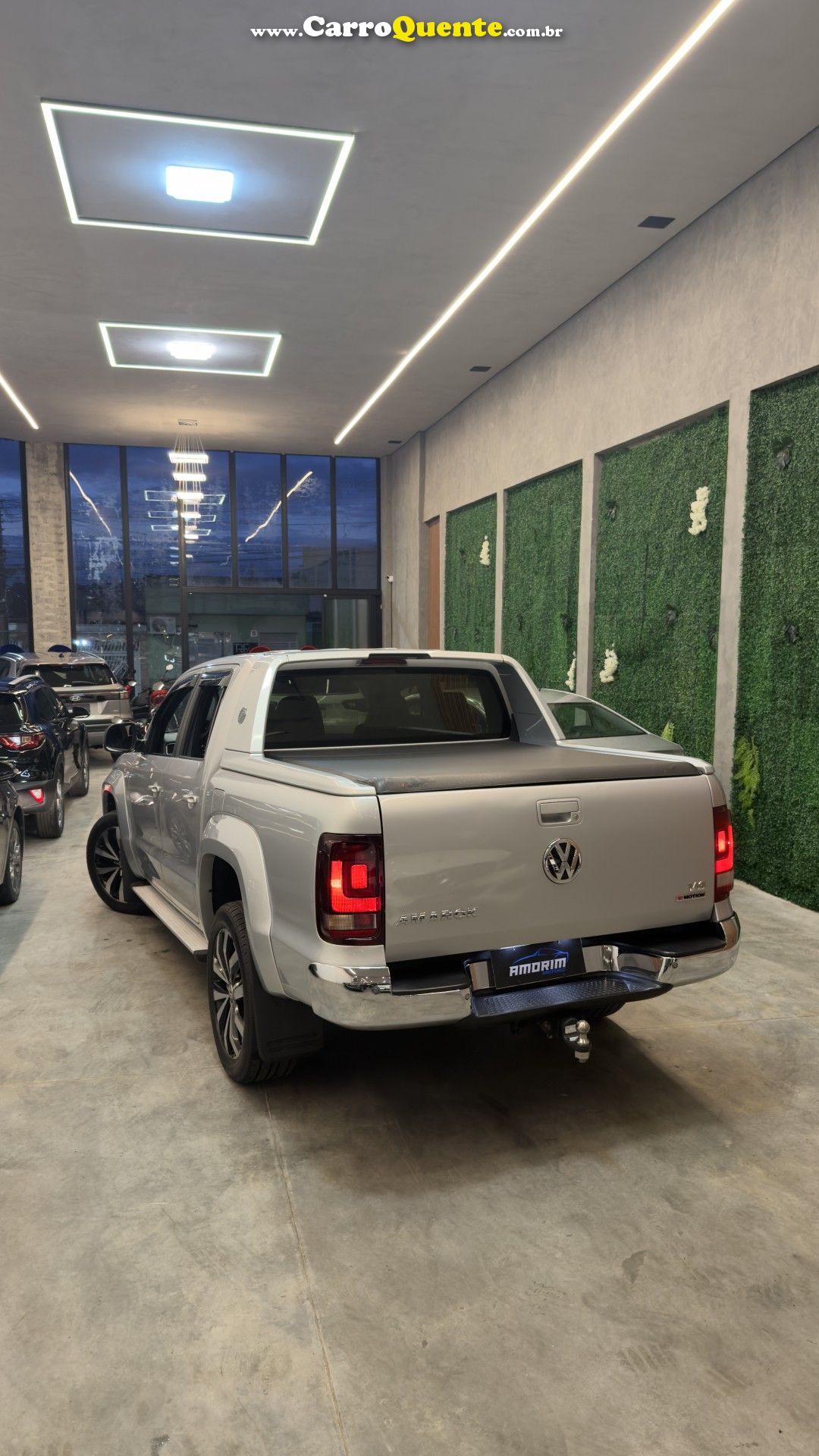 VOLKSWAGEN   AMAROK EXTREME CD 3.0 4X4 TB DIES. AUT.   PRATA 2019 3.0 DIESEL - Loja