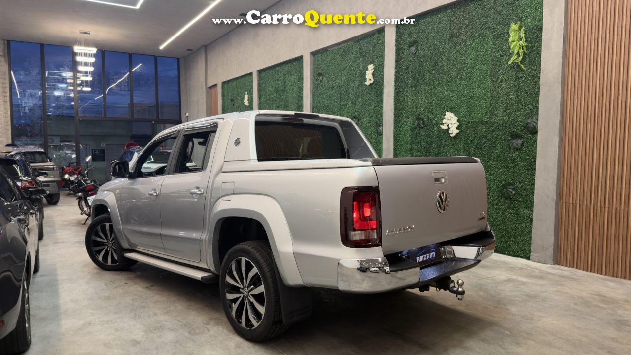VOLKSWAGEN   AMAROK EXTREME CD 3.0 4X4 TB DIES. AUT.   PRATA 2019 3.0 DIESEL - Loja