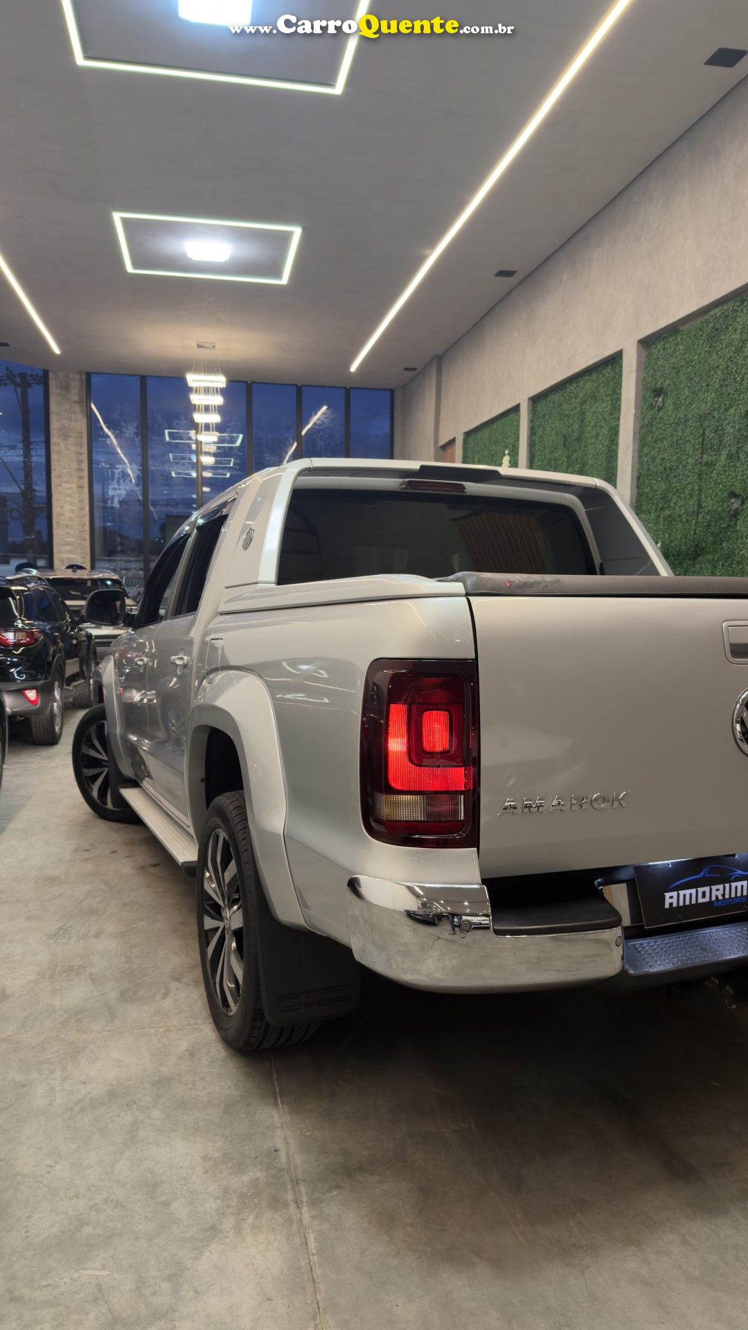 VOLKSWAGEN   AMAROK EXTREME CD 3.0 4X4 TB DIES. AUT.   PRATA 2019 3.0 DIESEL - Loja
