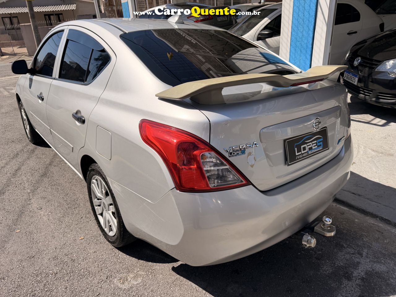 NISSAN   VERSA S 1.6 16V FLEX FUEL 4P MEC.   PRATA 2013 1.6 FLEX - Loja
