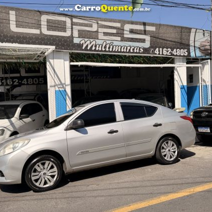 NISSAN   VERSA S 1.6 16V FLEX FUEL 4P MEC.   PRATA 2013 1.6 FLEX