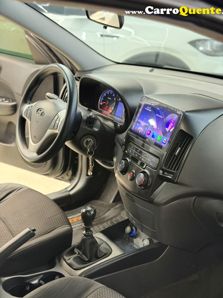 HYUNDAI   I30CW 2.0 16V 145CV AUT. 5P   PRETO 2012 2.0 GASOLINA - Loja