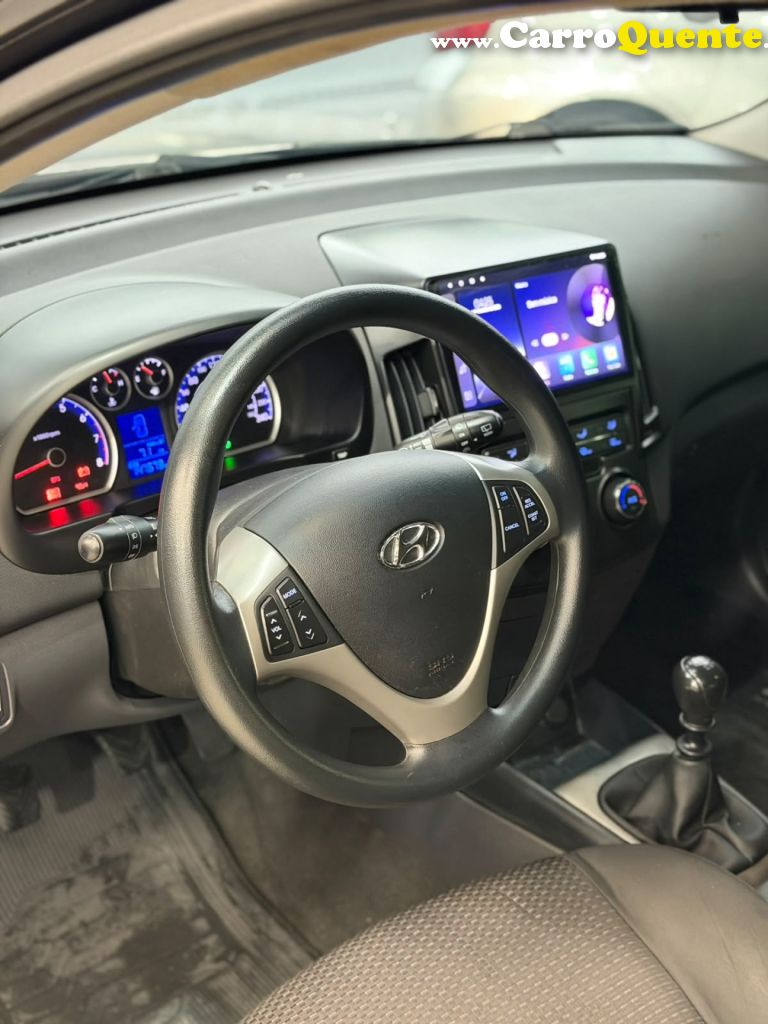 HYUNDAI   I30CW 2.0 16V 145CV AUT. 5P   PRETO 2012 2.0 GASOLINA - Loja