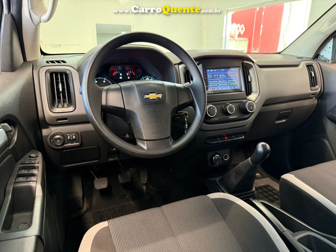 CHEVROLET   S10 PICK-UP LS 2.8 TDI 4X4 CD DIES. MEC.   BRANCO 2024 2.8 DIESEL - Loja