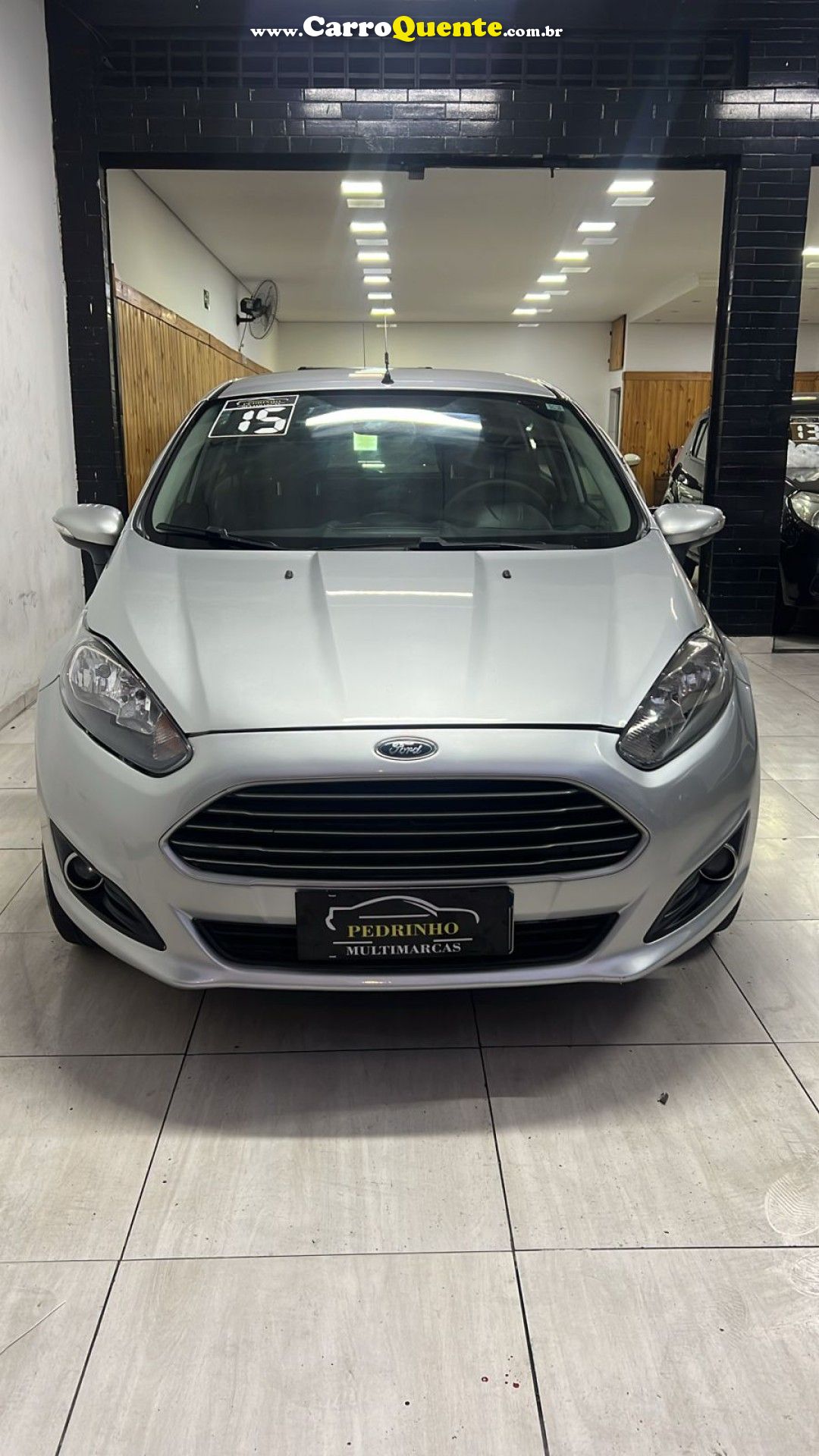 FORD   FIESTA 1.6 16V FLEX AUT. 5P   PRATA 2015 1.6 FLEX - Loja