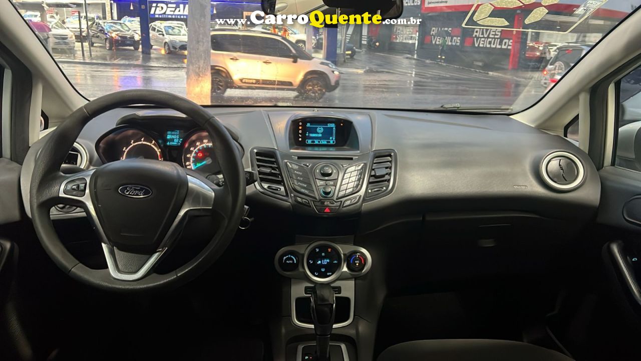 FORD   FIESTA 1.6 16V FLEX AUT. 5P   PRATA 2015 1.6 FLEX - Loja