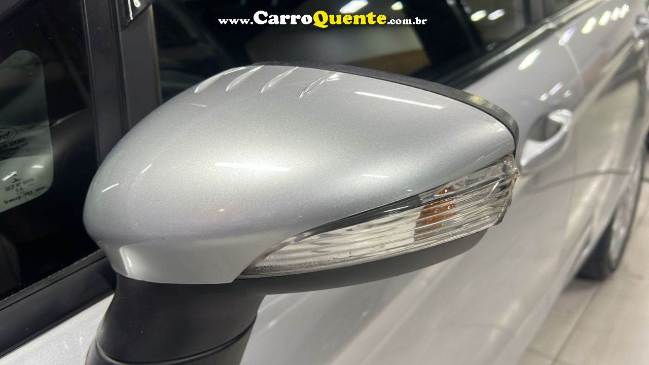 FORD   FIESTA 1.6 16V FLEX AUT. 5P   PRATA 2015 1.6 FLEX - Loja