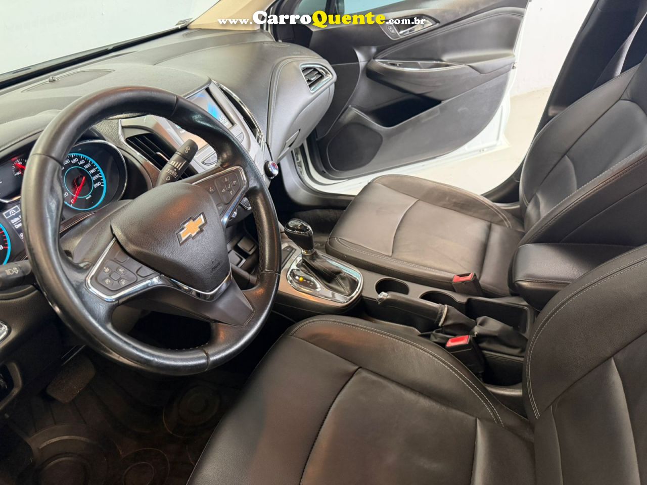 CHEVROLET   CRUZE LT 1.4 16V TURBO FLEX 4P AUT.   BRANCO 2017 1.4 FLEX - Loja