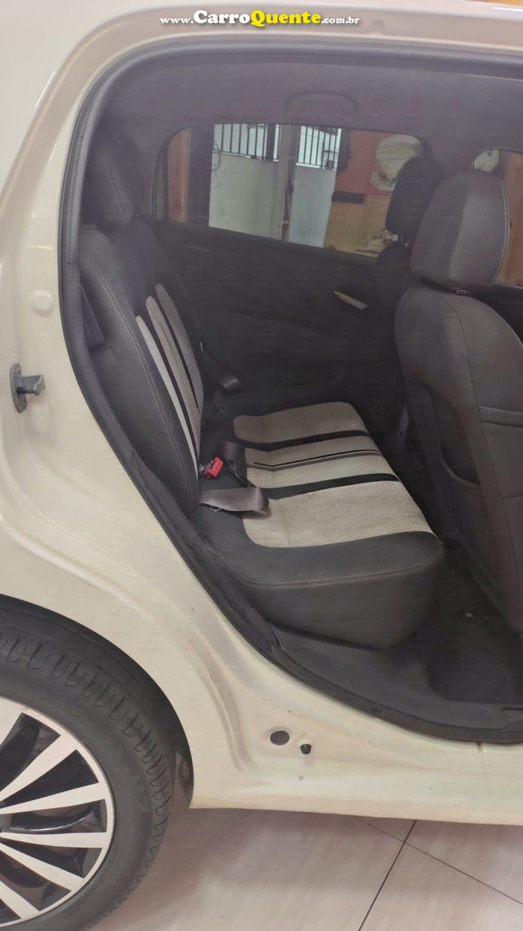 FIAT   PUNTO ESSENCE DUALOGIC 1.6 FLEX 16V 5P   BRANCO 2013 1.6 FLEX - Loja