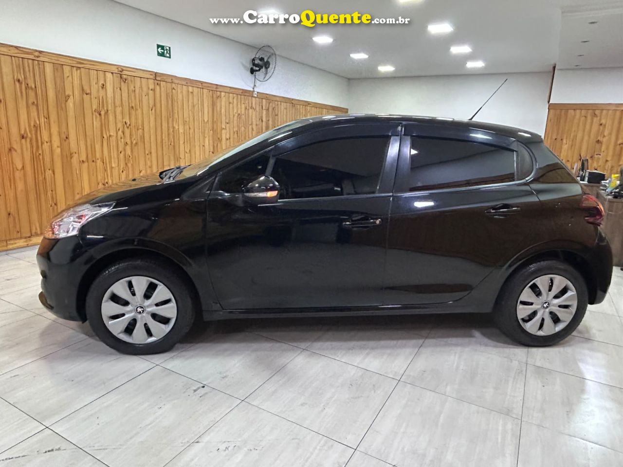 PEUGEOT   208 ACTIVE 1.2 FLEX 12V 5P MEC.   PRETO 2018 1.2 FLEX - Loja
