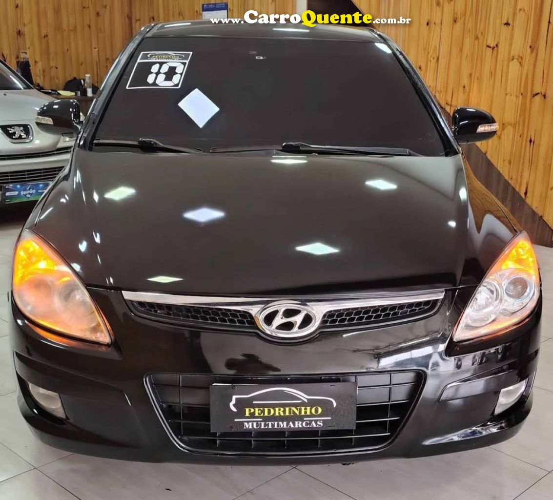 HYUNDAI   I30 2.0 16V 145CV 5P AUT.   PRETO 2010 2.0 GASOLINA - Loja