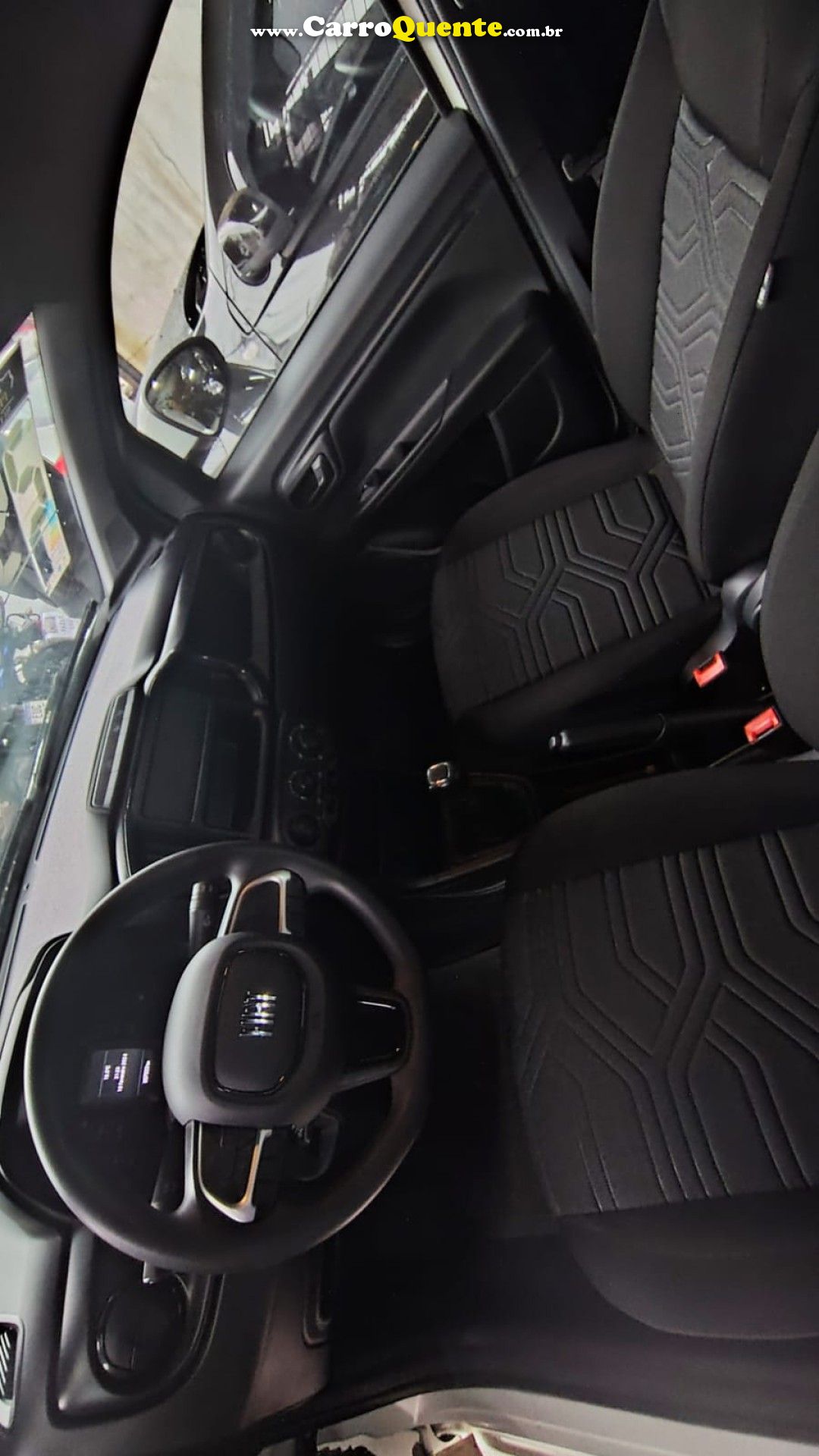 FIAT   STRADA FREEDOM 1.3 FLEX 8V  CS PLUS   BRANCO 2025 1.3 FLEX - Loja