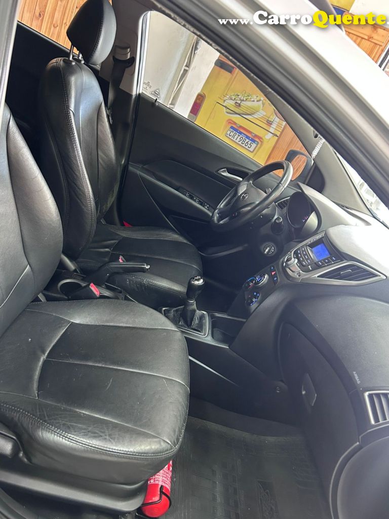 HYUNDAI   HB20X PREMIUM 1.6 FLEX 16V AUT.   PRATA 2014 1.6 FLEX - Loja