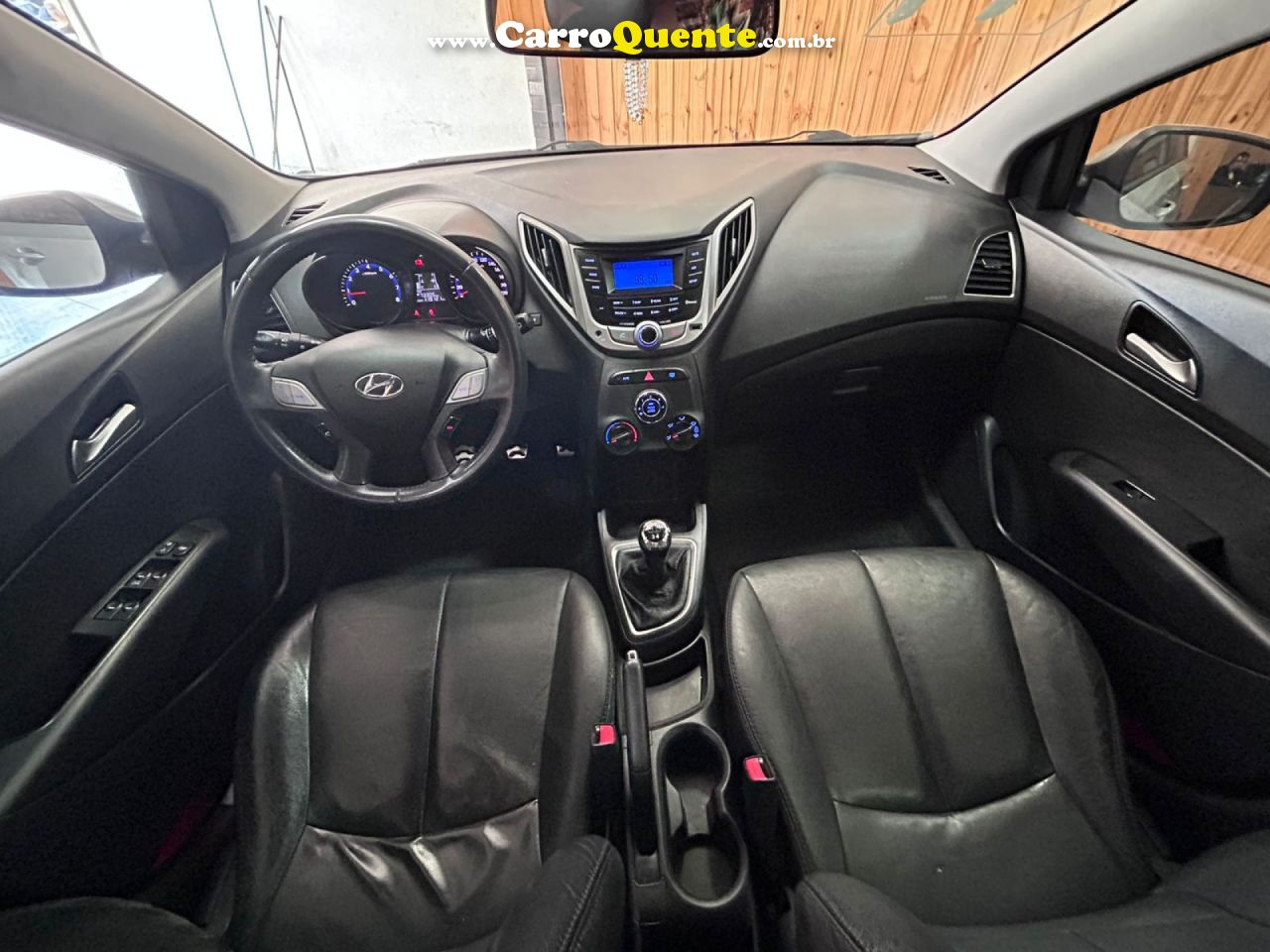 HYUNDAI   HB20X PREMIUM 1.6 FLEX 16V AUT.   PRATA 2014 1.6 FLEX - Loja