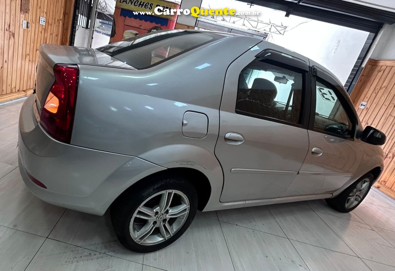 RENAULT   LOGAN EXPRESSION HI-FLEX 1.6 8V 4P   PRATA 2013 1.6 FLEX - Loja