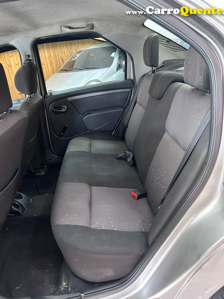 RENAULT   LOGAN EXPRESSION HI-FLEX 1.6 8V 4P   PRATA 2013 1.6 FLEX - Loja