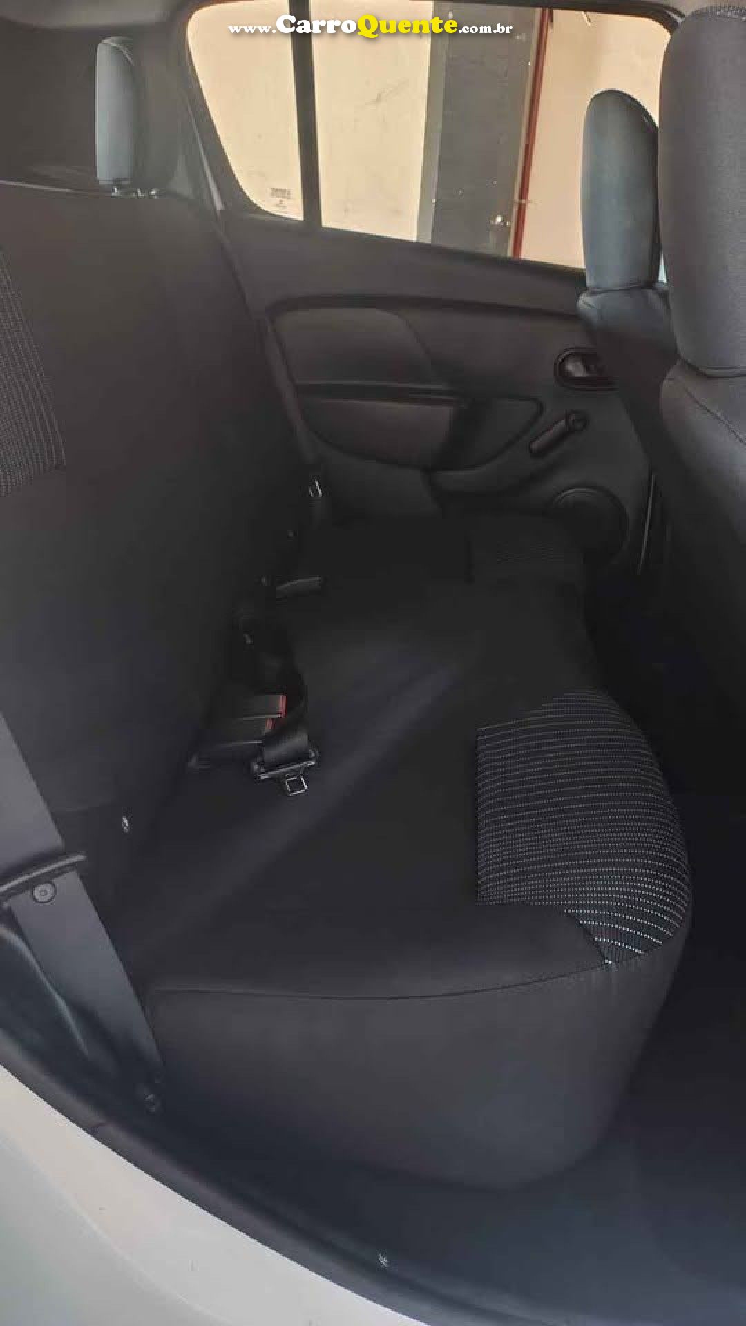 RENAULT   SANDERO AUTHENTIQUE FLEX 1.0 12V 5P   BRANCO 2019 1.0 FLEX - Loja