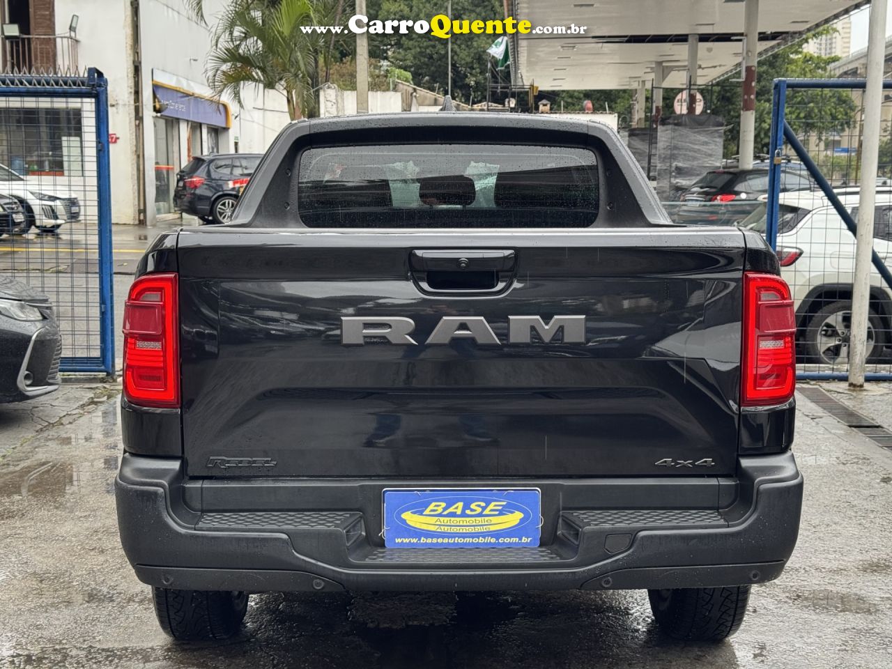 RAM   RAMPAGE REBEL 2.0 TB CD 4X4 DIESEL AUT.   PRETO 2024 2.0 DIESEL - Loja