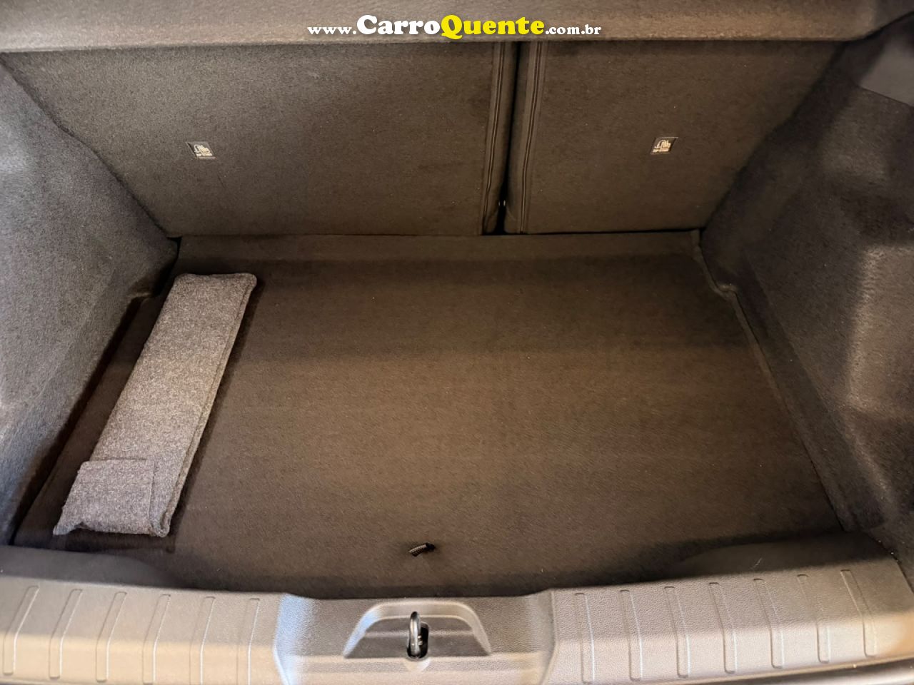 JEEP   ALTITUTUDE MHEV   PRETO 2027 1.0  ELÉTRICO E FLEX - Loja
