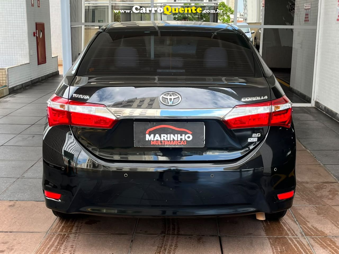 TOYOTA   COROLLA XEI 2.0 AUTOMATICO REVISADA BOM ESTADO   PRETO 2015 2.0 FLEX - Loja