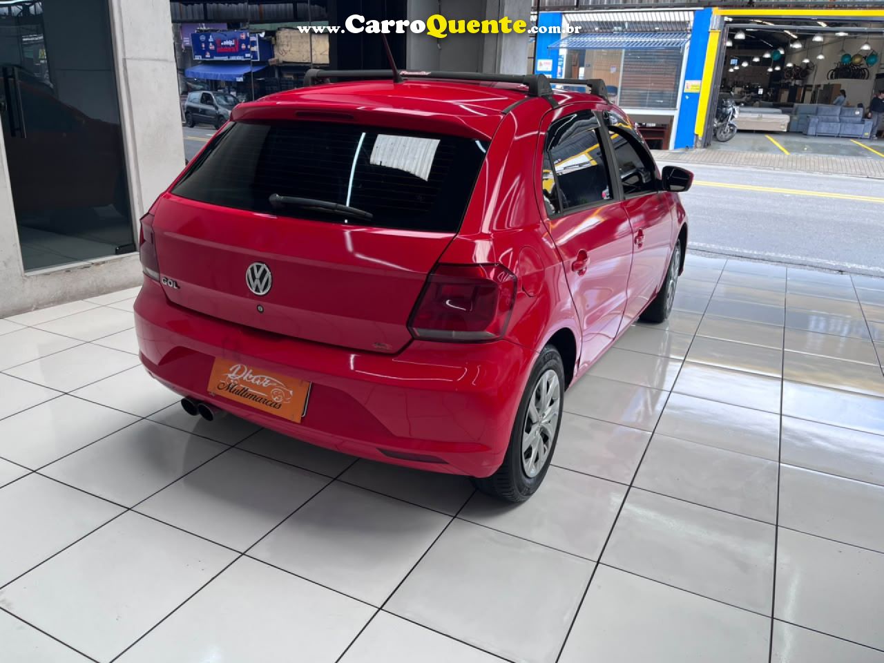 VOLKSWAGEN   NOVO GOL TL MCV   VERMELHO 2017 1.0 FLEX - Loja