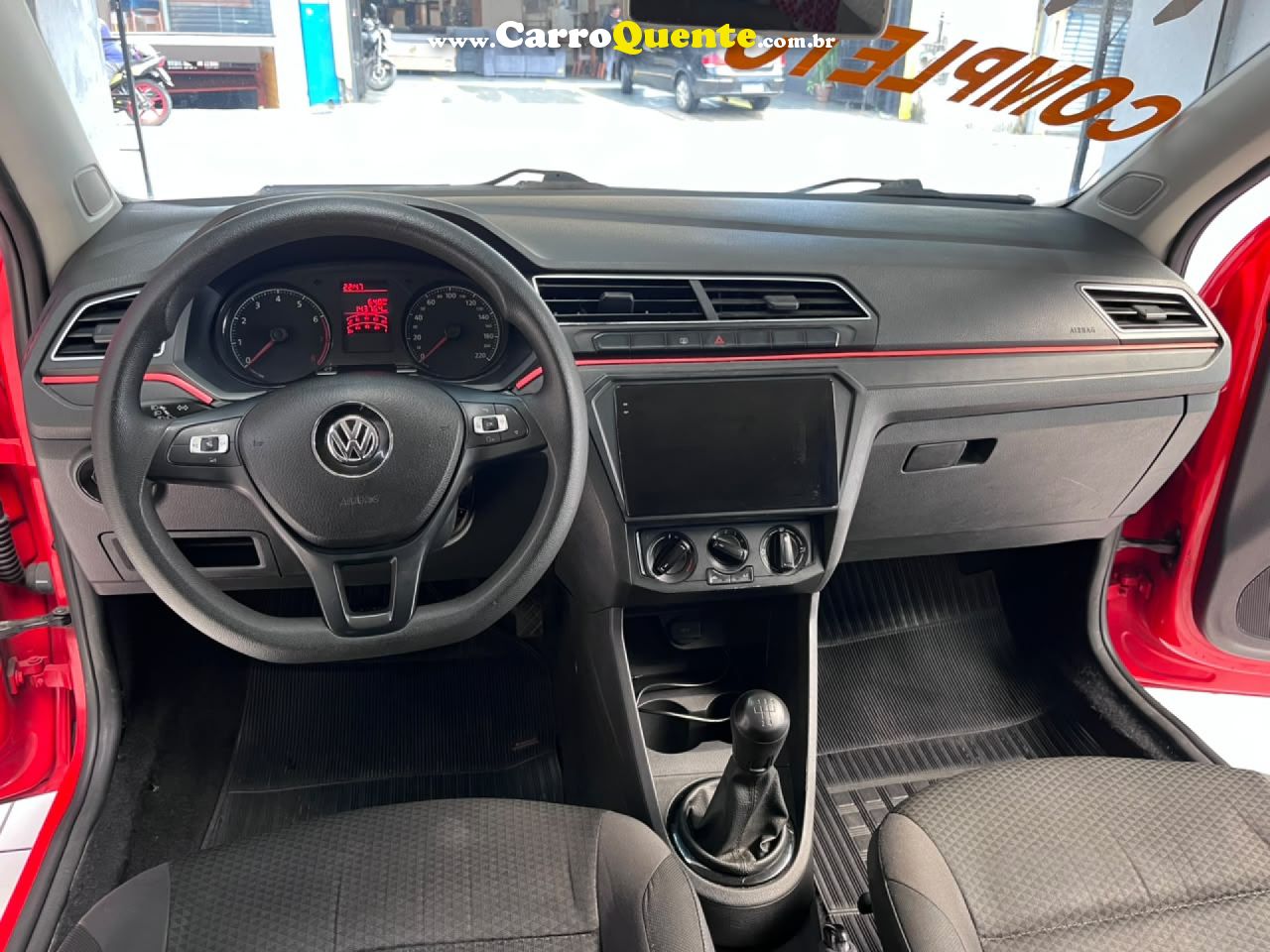 VOLKSWAGEN   NOVO GOL TL MCV   VERMELHO 2017 1.0 FLEX - Loja