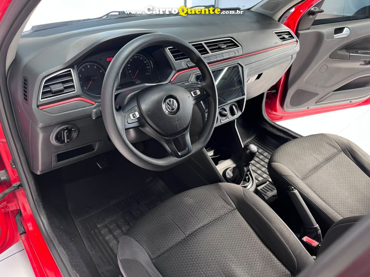 VOLKSWAGEN   NOVO GOL TL MCV   VERMELHO 2017 1.0 FLEX - Loja