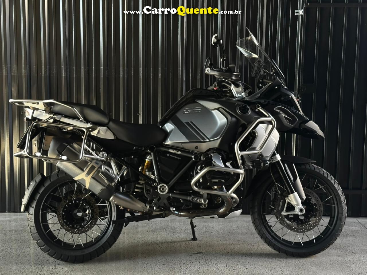 BMW   BMW R1250 GS ADVENTURE TRIPLE BLACK 719   PRETO 2024 1250 GASOLINA - Loja