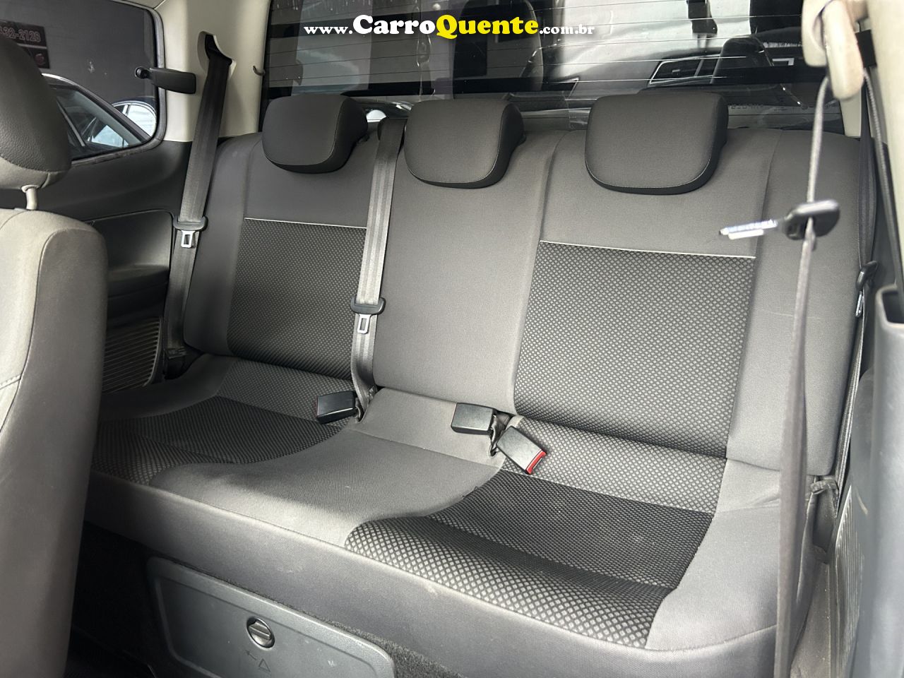 VOLKSWAGEN   SAVEIRO ROBUST 1.6 TOTAL FLEX 8V CD   BRANCO 2021 1.6 FLEX - Loja