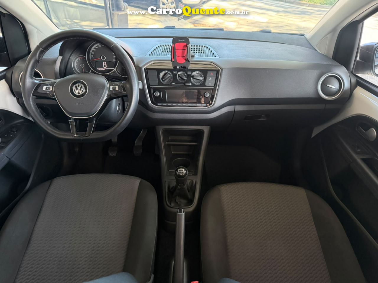 VOLKSWAGEN   UP! MOVE 1.0 TSI TOTAL FLEX 12V 5P   BRANCO 2019 1.0 FLEX - Loja