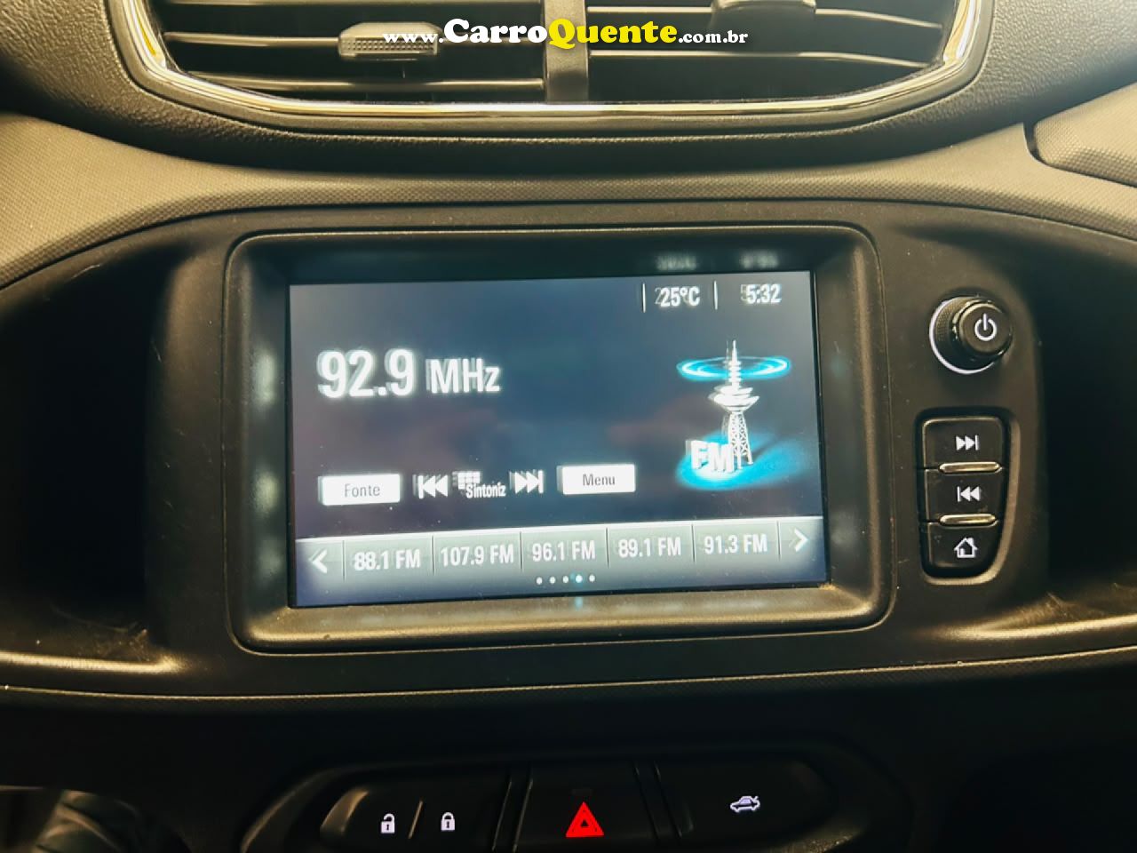 CHEVROLET   PRISMA SED. LT 1.4 8V FLEXPOWER 4P   CINZA 2019 1.4 FLEX - Loja