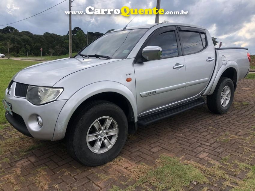 Mitsubishi L200 TRITON 3.2 HPE 4X4 CD 16V TURBO INTERCOOLER DIESEL 4P AUTOMÁTICO - Loja