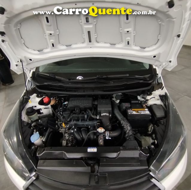 Hyundai HB20 1.0 COMFORT 12V FLEX 4P MANUAL - Loja