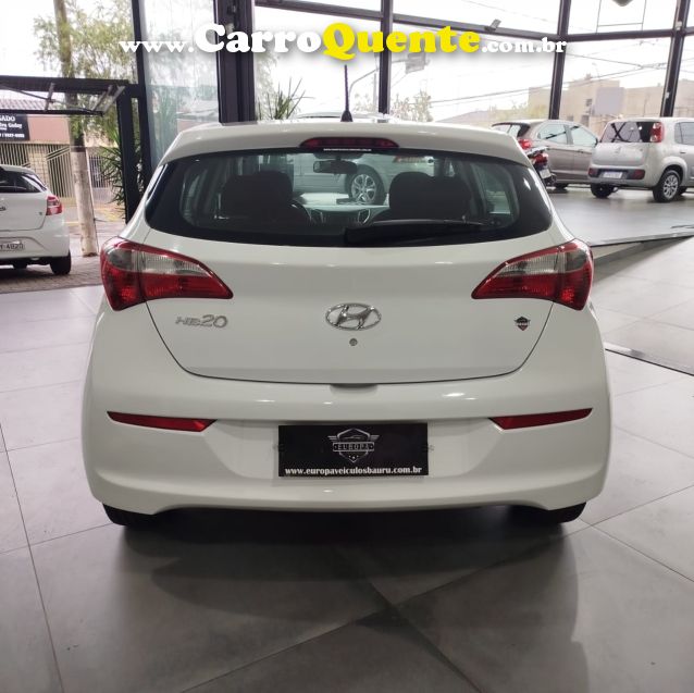 Hyundai HB20 1.0 COMFORT 12V FLEX 4P MANUAL - Loja