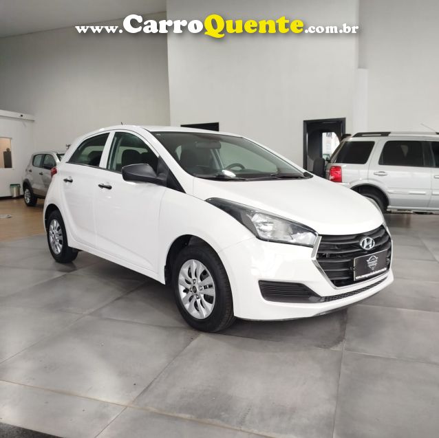 Hyundai HB20 1.0 COMFORT 12V FLEX 4P MANUAL - Loja