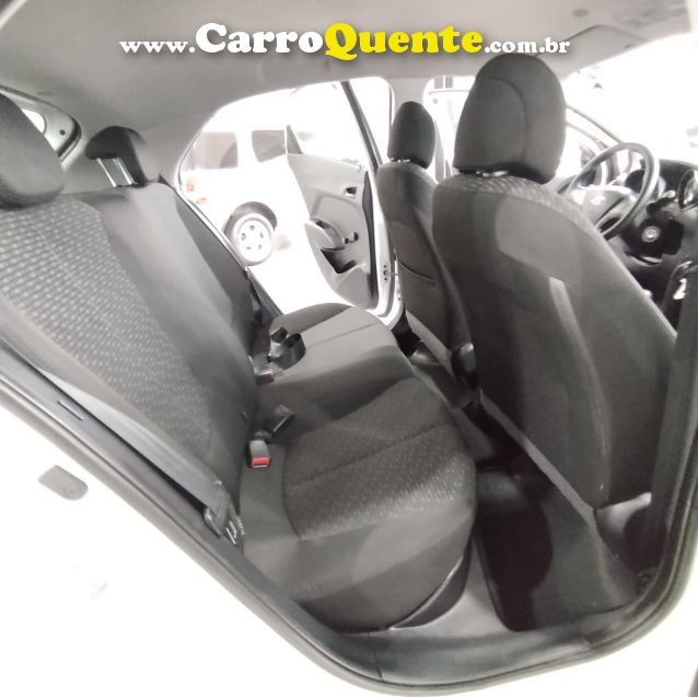 Hyundai HB20 1.0 COMFORT 12V FLEX 4P MANUAL - Loja