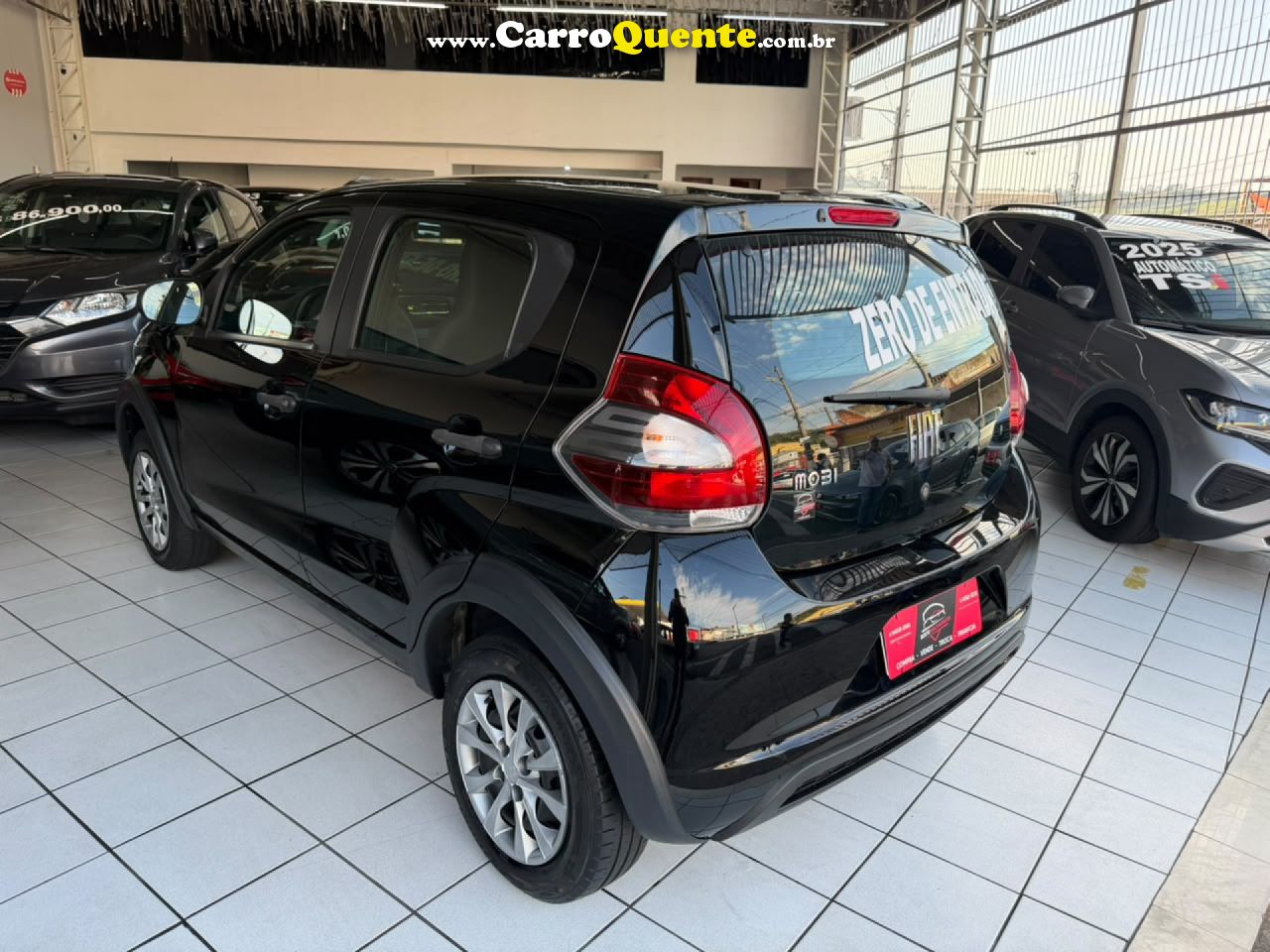 FIAT   MOBI LIKE 1.0 FIRE FLEX 5P.   PRETO 2023 1.0 FLEX - Loja