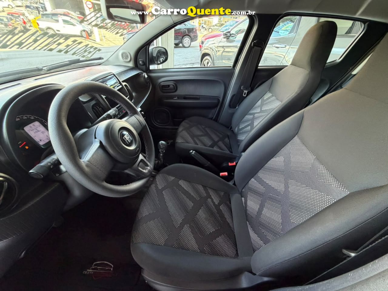 FIAT   MOBI LIKE 1.0 FIRE FLEX 5P.   PRETO 2023 1.0 FLEX - Loja