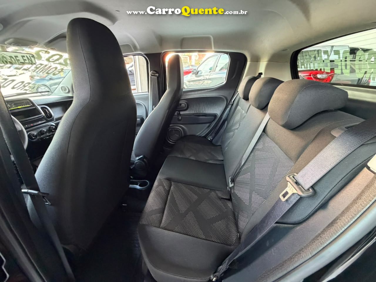 FIAT   MOBI LIKE 1.0 FIRE FLEX 5P.   PRETO 2023 1.0 FLEX - Loja