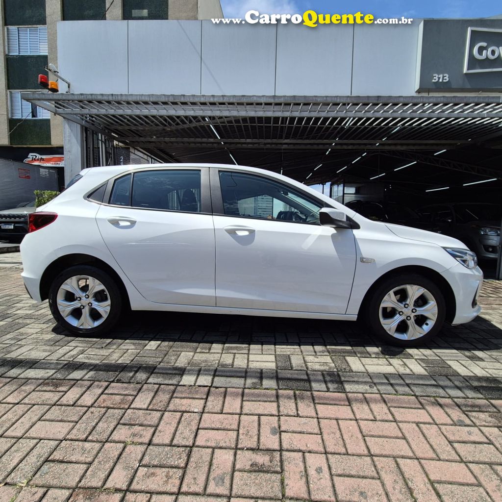 CHEVROLET   ONIX HATCH LTZ 1.0 12V TB FLEX 5P MEC.   BRANCO 2023 1.0 FLEX - Loja