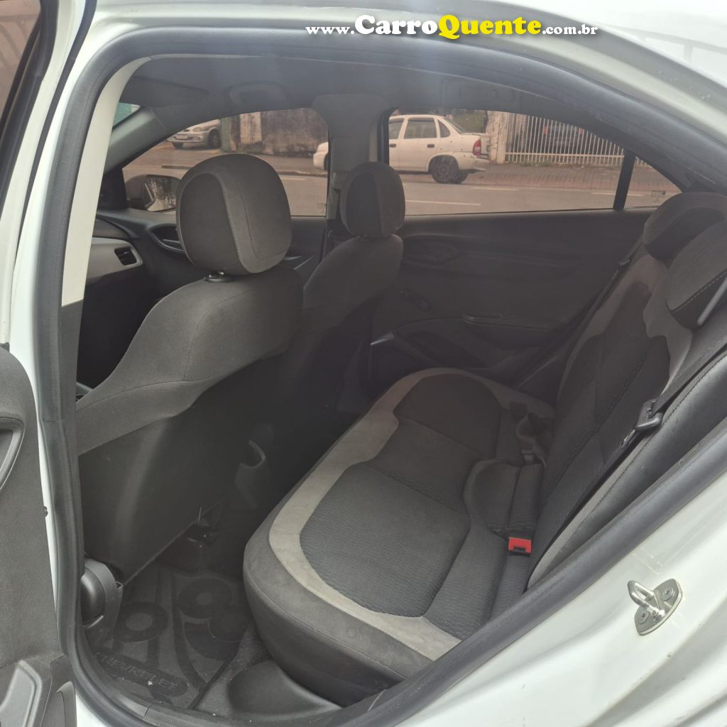 CHEVROLET   ONIX HATCH LT 1.0 8V FLEXPOWER 5P MEC.   BRANCO 2015 1.0 FLEX - Loja