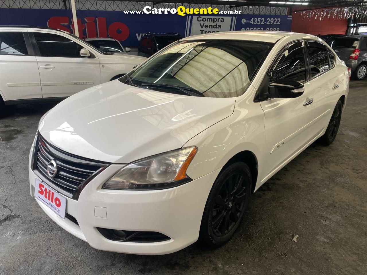 NISSAN   SENTRA SL 2.0 2.0 FLEX FUEL 16V AUT.   BRANCO 2015 2.0 FLEX - Loja