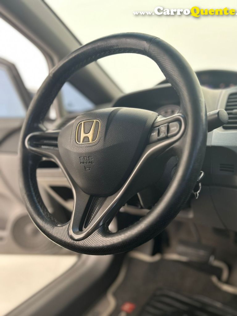 HONDA   CIVIC SEDAN LXS 1.81.8 FLEX 16V AUT. 4P   CINZA 2010 1.8 FLEX - Loja