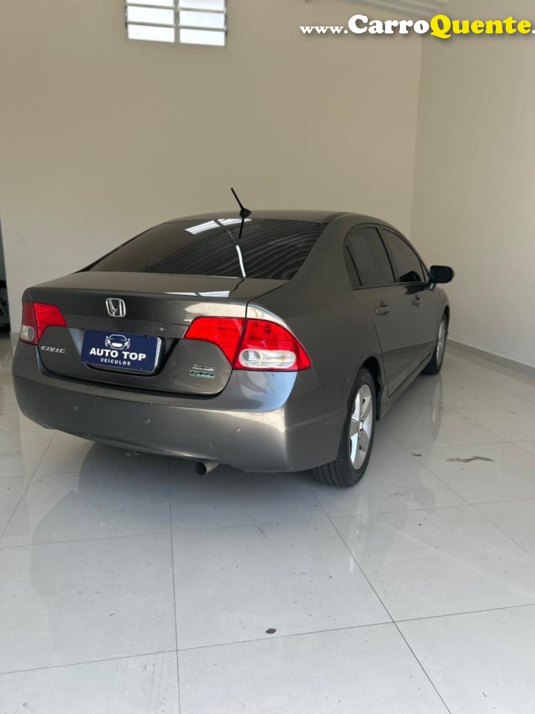 HONDA   CIVIC SEDAN LXS 1.81.8 FLEX 16V AUT. 4P   CINZA 2010 1.8 FLEX - Loja