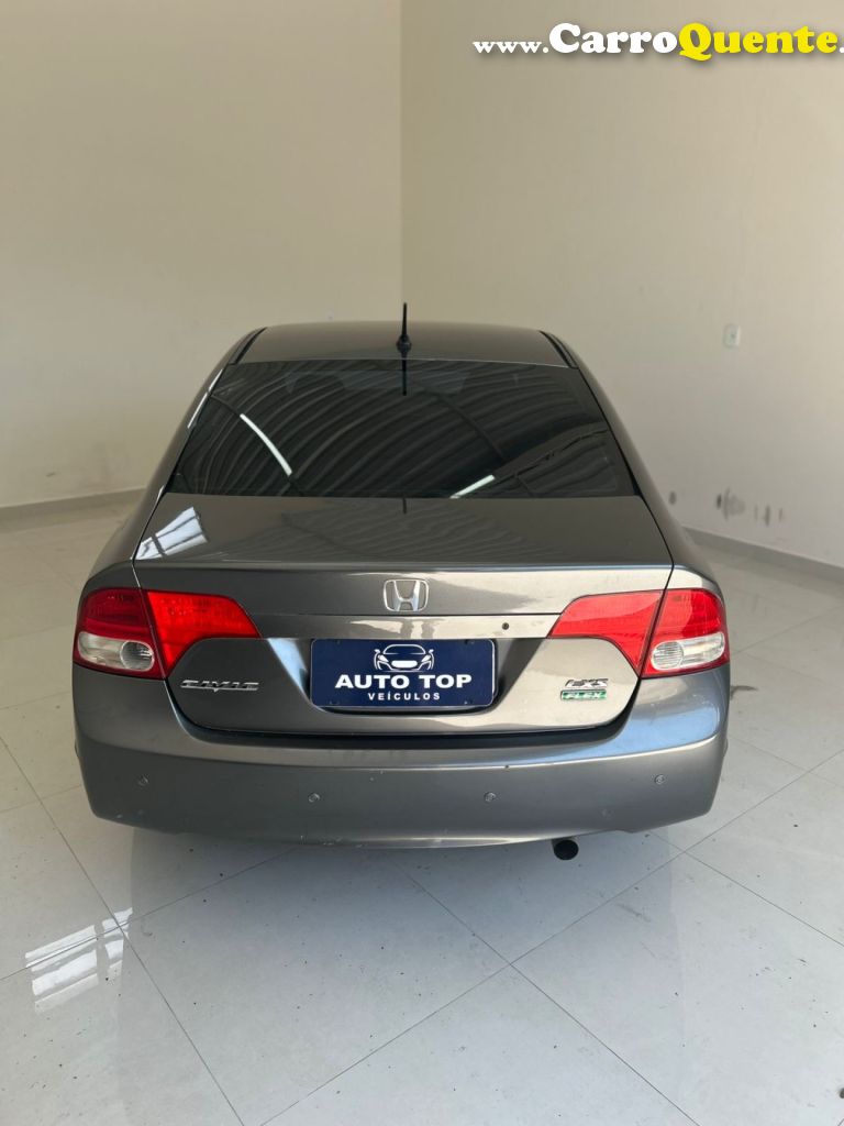 HONDA   CIVIC SEDAN LXS 1.81.8 FLEX 16V AUT. 4P   CINZA 2010 1.8 FLEX - Loja