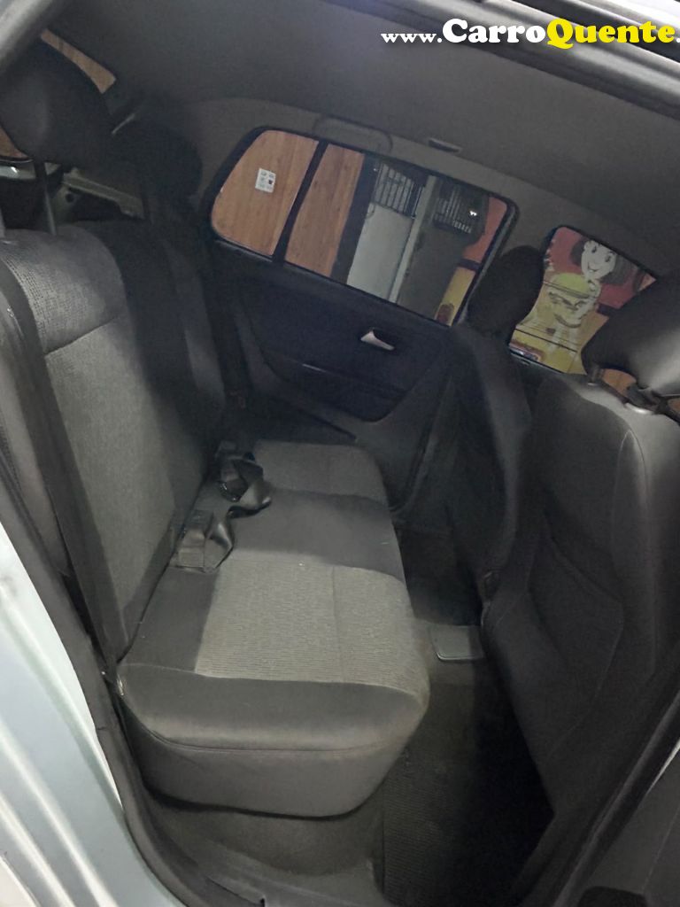 VOLKSWAGEN   FOX 1.0 MI TOTAL FLEX 8V 3P   PRATA 2013 1.0 FLEX - Loja