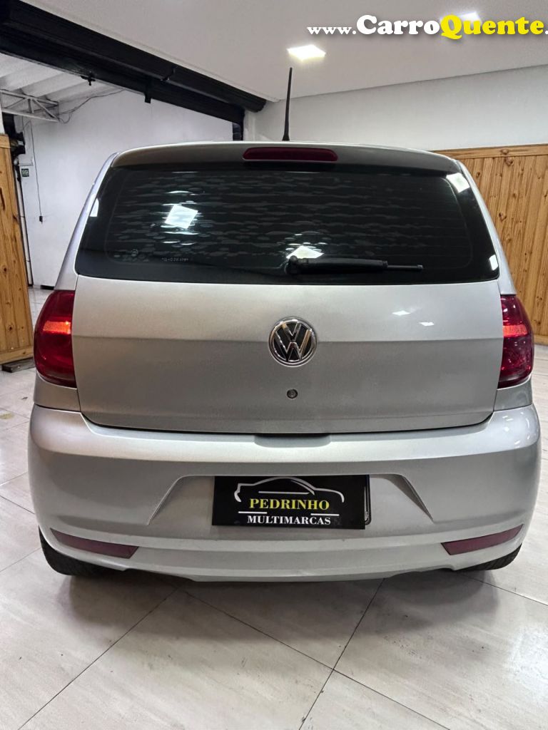 VOLKSWAGEN   FOX 1.0 MI TOTAL FLEX 8V 3P   PRATA 2013 1.0 FLEX - Loja